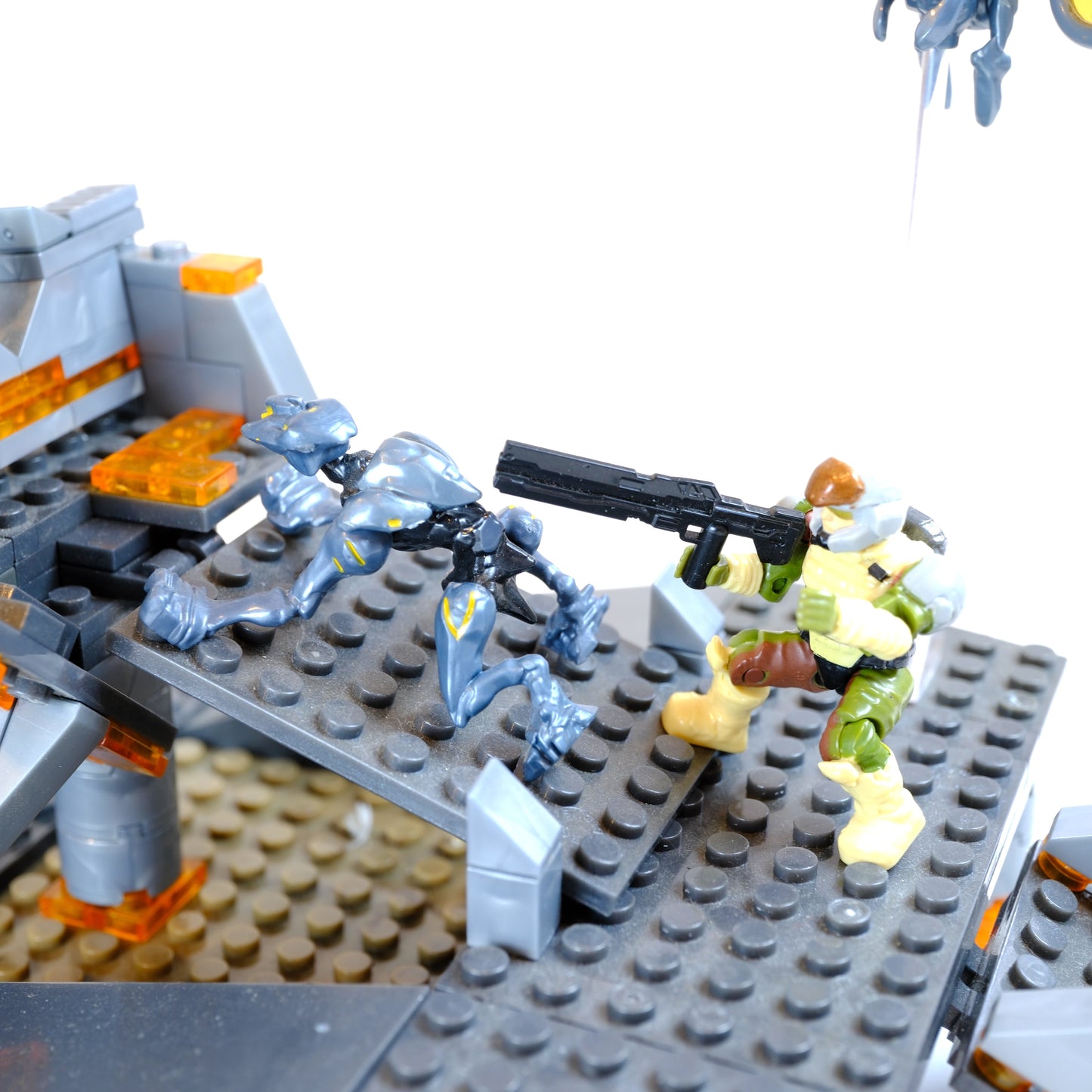 Forerunner Cauldron CLASH! Halo 4 Mega Bloks