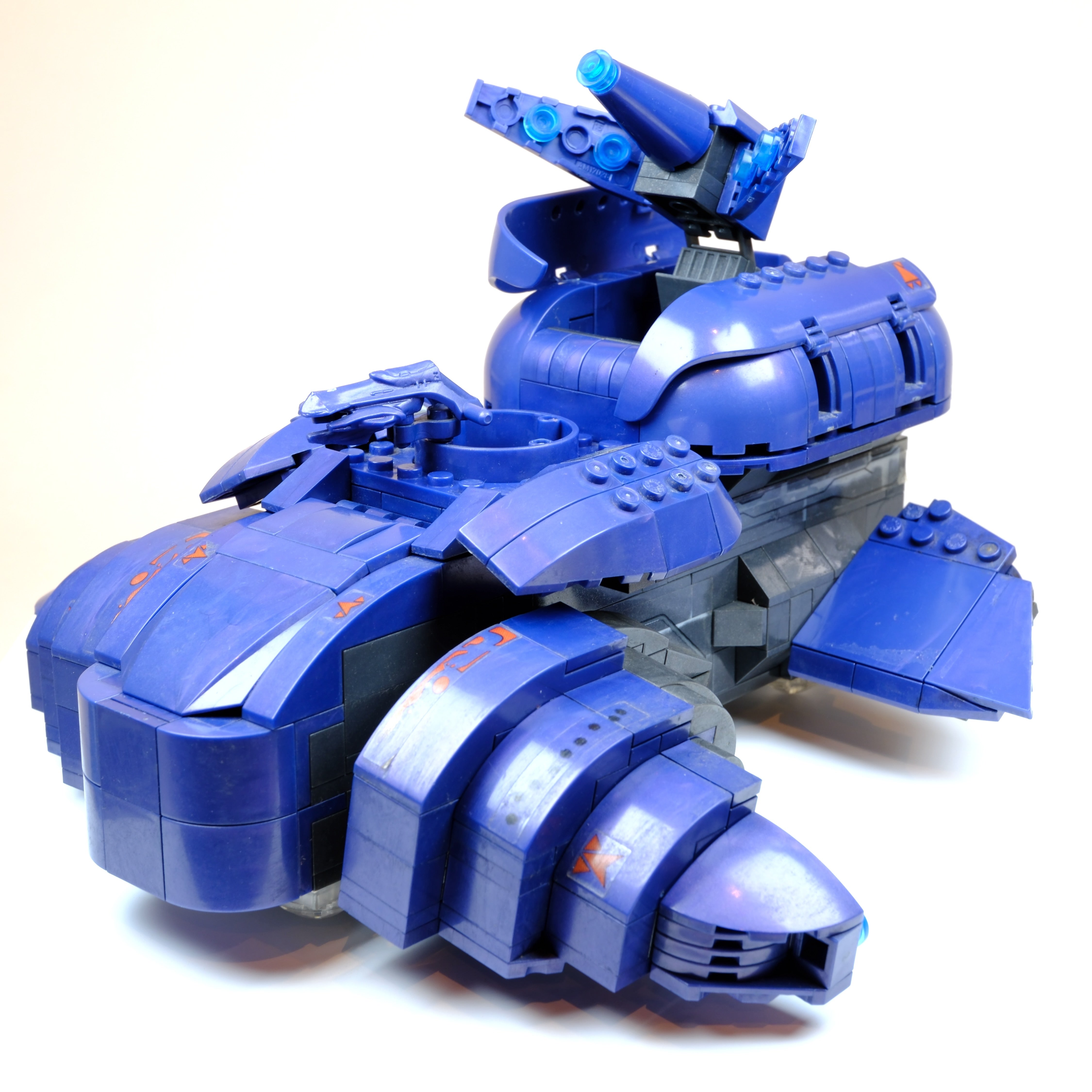 ロボット MEGA BLOKS MS-06S ZAKU II メガブロック MS-06S ザクII | バンダイによる、遊びと学びの