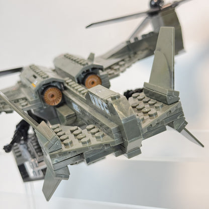 Halo Reach Falcon w/ Landing Pad & Spade V Skirmisher - Halo Mega Bloks