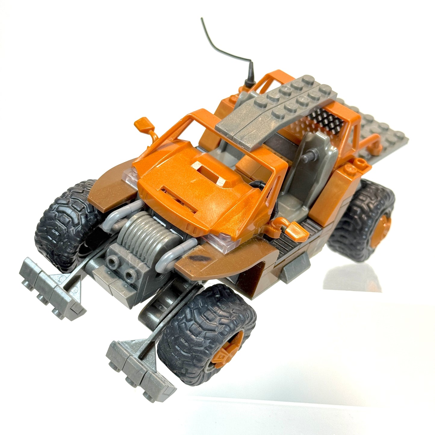 Halo Reach Falcon w/ Landing Pad & Spade V Skirmisher - Halo Mega Bloks