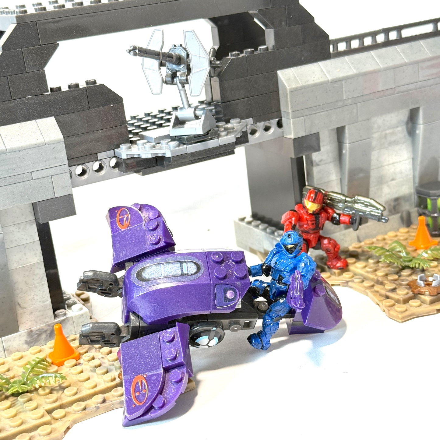 Assault on High Ground 100% Complete w/ Instructions - Halo Mega Bloks