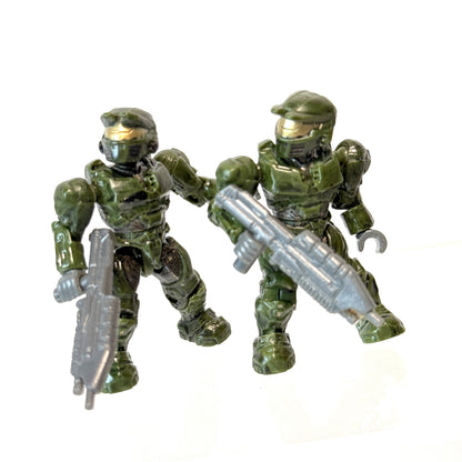 UNSC Gausshog VS Covenant Locust 100% Complete - Halo Mega Bloks