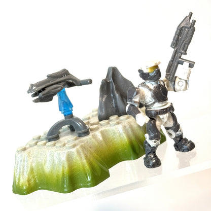 Halo Wars Bundle - UNSC Arctic Wolverine, Red Troop Transport - Mega Bloks