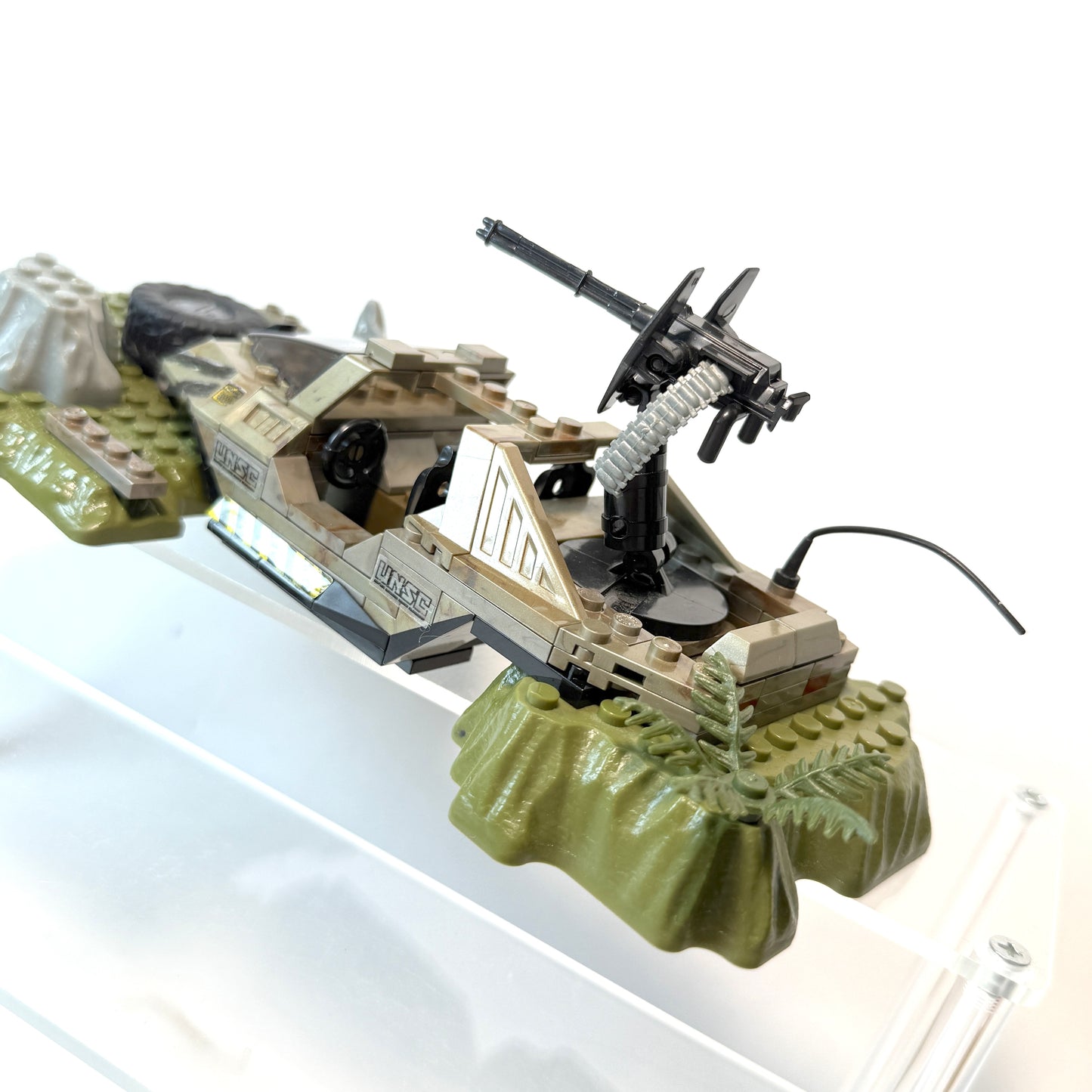 Halo Mega Bloks Collection - THREE Incredible Sets w/ Two Instructions
