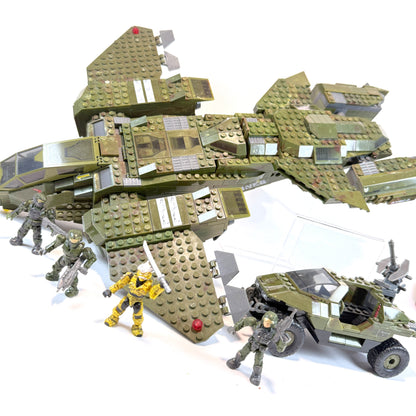 UNSC Pelican Dropship w/ Warthog Reinforcements - Halo Mega Bloks