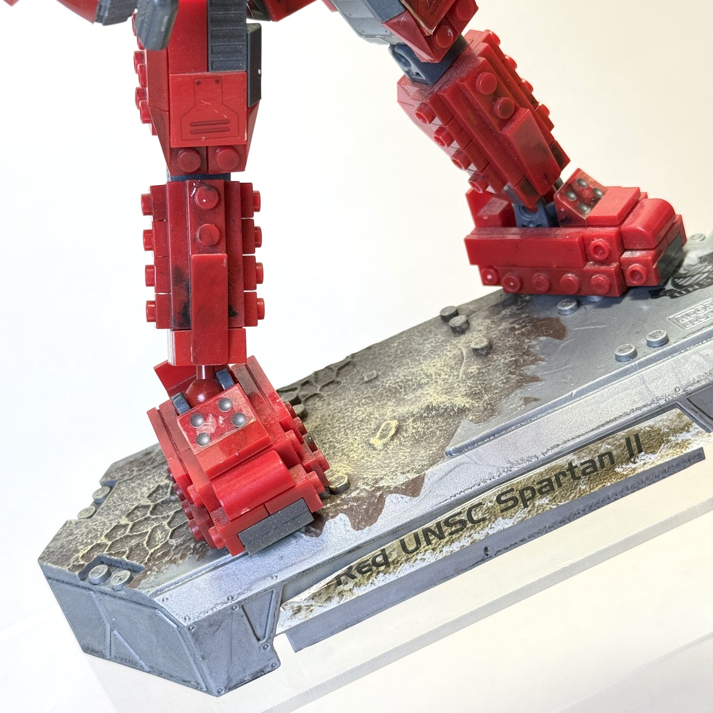 2009 Buildable Red Spartan - Halo Mega Blok