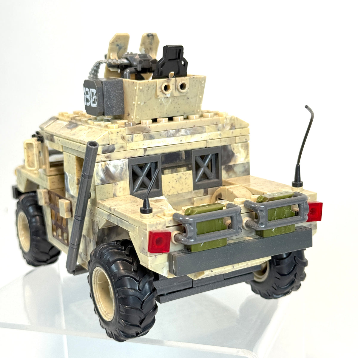 Desert Tank & Battle Tank Figures and Pieces - Call of Duty Mega Bloks