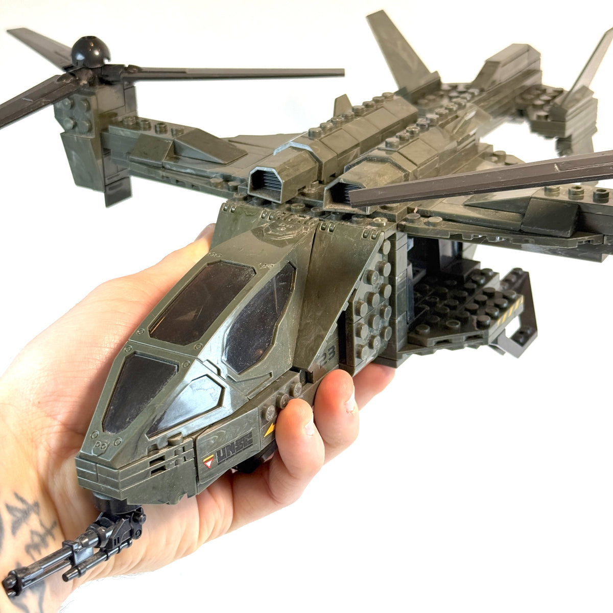 Halo Reach Falcon w/ Landing Pad & Spade V Skirmisher - Halo Mega Bloks
