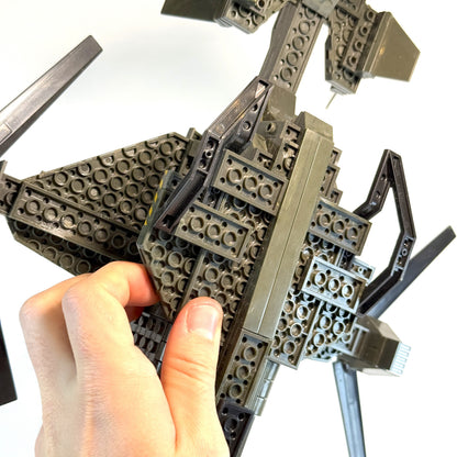 Halo Reach Falcon w/ Landing Pad & Spade V Skirmisher - Halo Mega Bloks