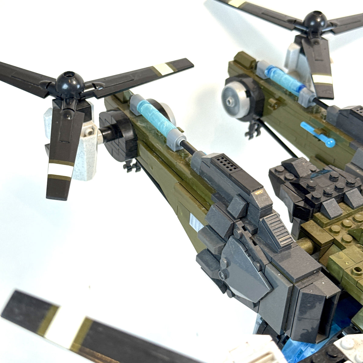 Halo Wars 2 UNSC Frostraven w/ Figures - Mega Construx
