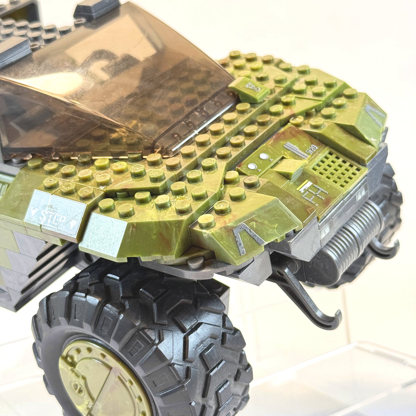 Halo Combat Evolved 10th Anniversary Jumbo Warthog 100% Complete