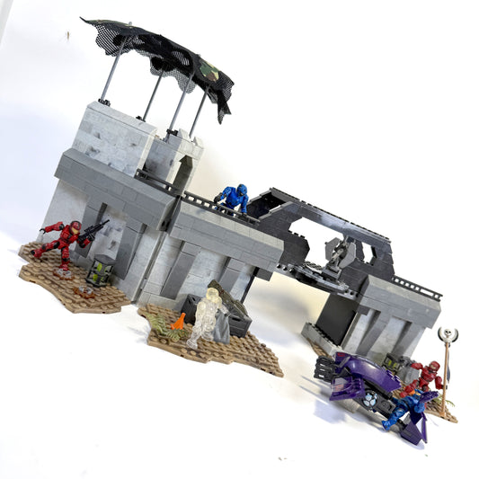 Assault on High Ground 100% Complete - Halo Mega Bloks