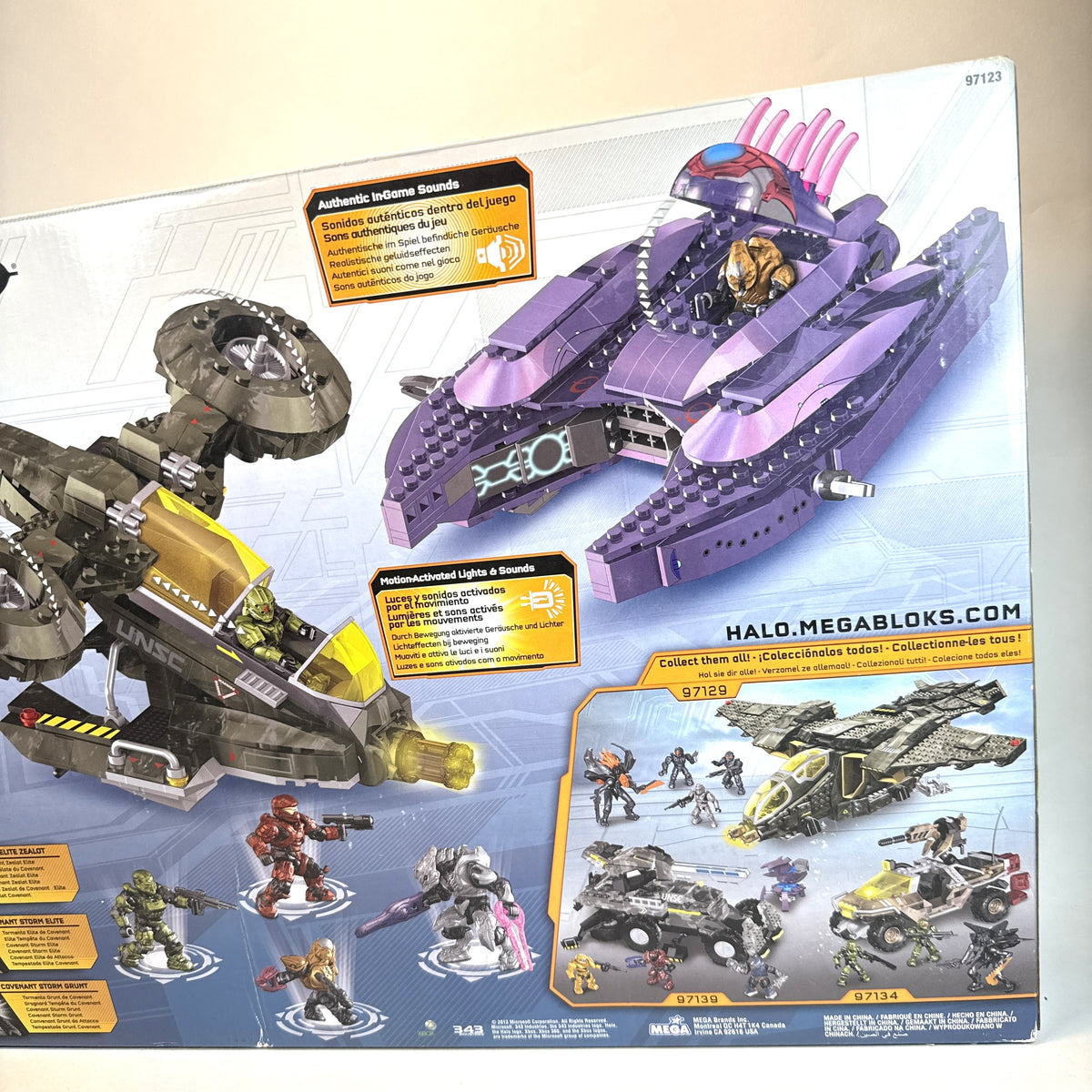 SEALED Lights & Sounds Hornet V Vampire - Halo Mega Bloks