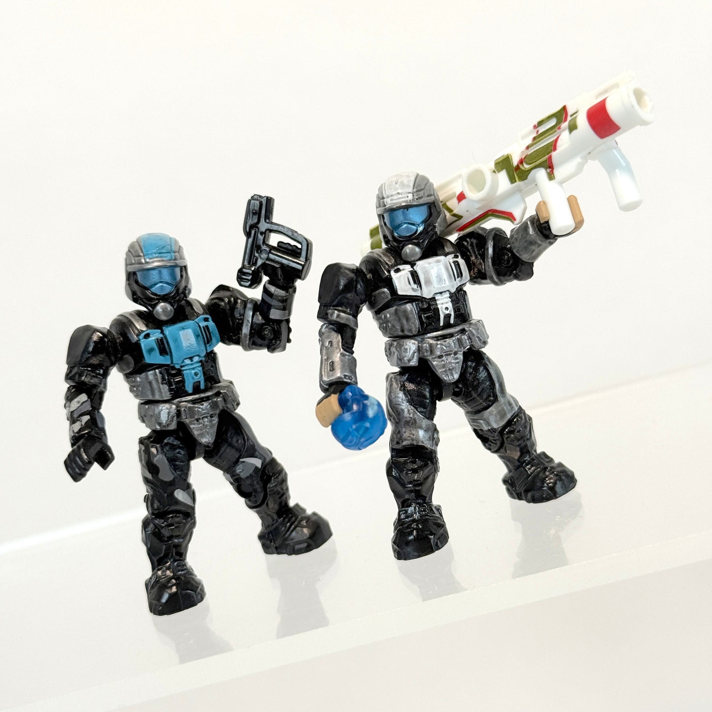 Armed to the Teeth! ODST Battalion + Rookie - Halo Mega Bloks